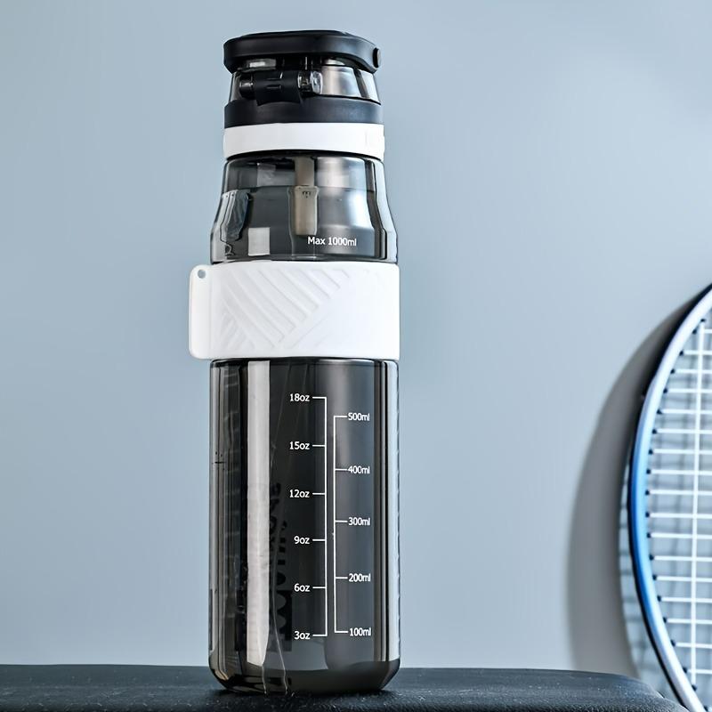 

Непротекаемая портативная спортивная бутылка для воды - 1000 мл Прочный ПК-материал с надежной белой крышкой и ручкой Бутылки для воды 1.0L чёрный