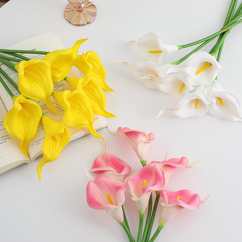 Calla Lily Artificial Wedding Bouquet - Home & Table Decor Flower Ornament