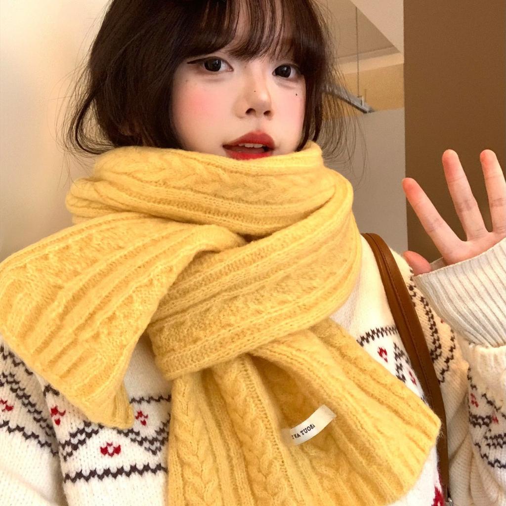 Yellow knitted wool scarf, women's autumn and winter Korean high-end sense, thickened atmosphere, warm and cold-proof neck scarf