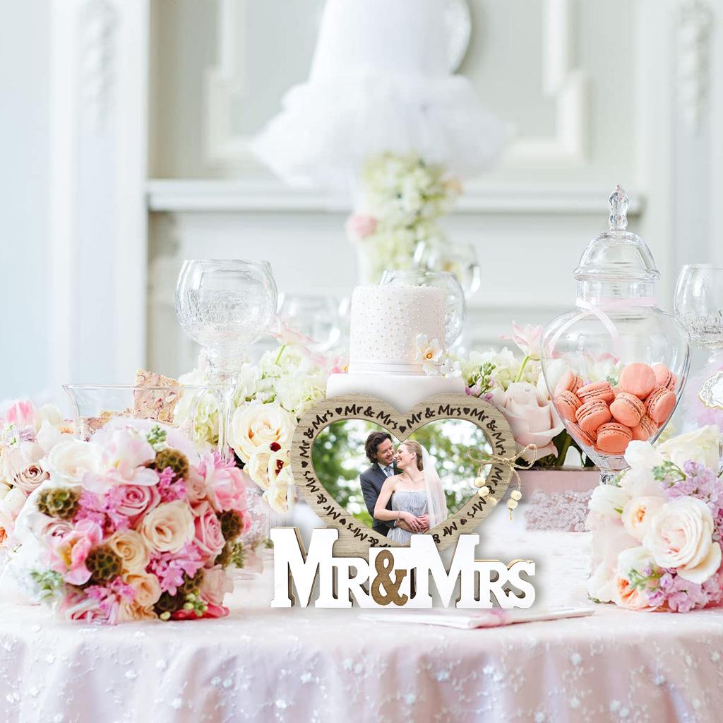 Wooden Love Photo Frame for Wedding Table Decor Mr&Mrs Love Heart Photo Family Valentine's Day Photo Frame Home Table Decora 1PC