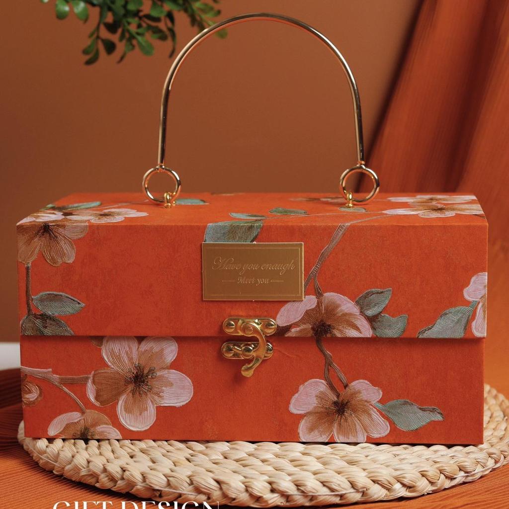 Elegant Metal Souvenir Gift Box with Logo for Weddings