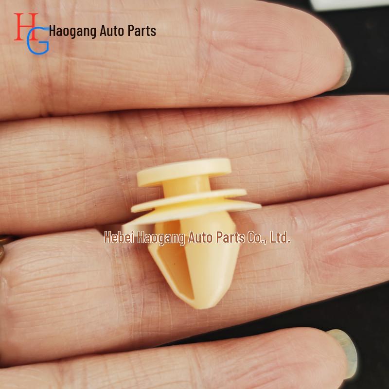 8200700969 Interior Panel Trunk Lid Clip for Renault, Volvo, Peugeot Cars