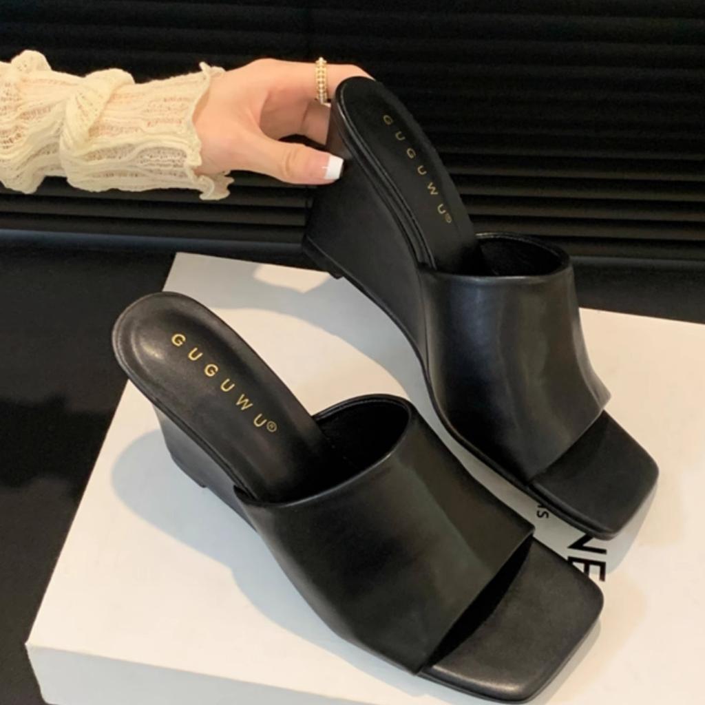 Fashion Slippers Women Summer Shoes Slides Heeled Mules Fashion Square Toe Platform Pantofle High Luxury Soft 2025 Concise Pumps
