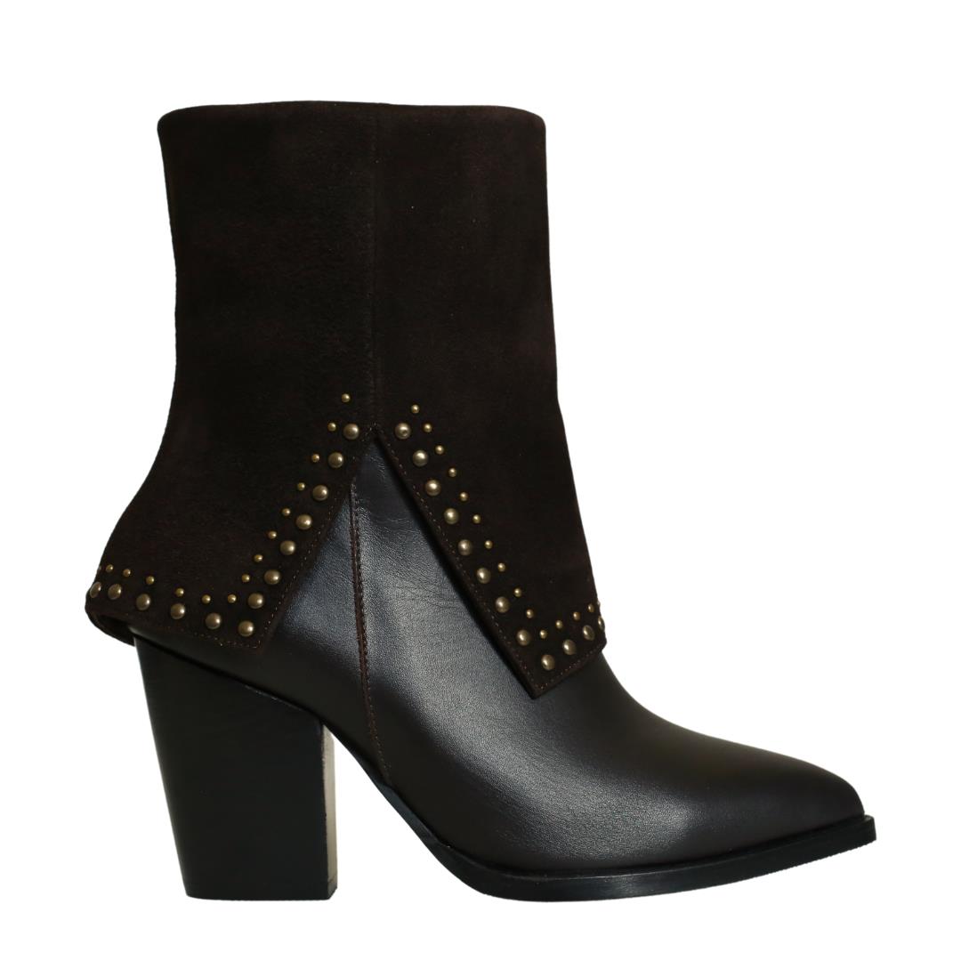 

Жіночі чоботи з натуральної шкіри на високих підборах 35