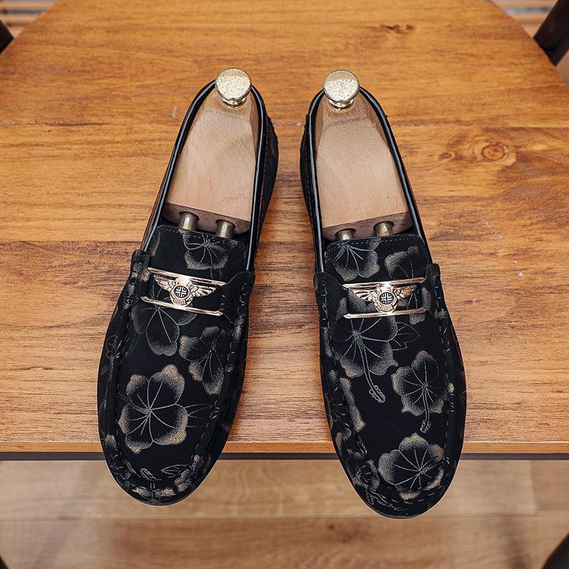 

New spring and summer Doudou shoes fashion foot loafers driving men s casual leather shoes trend soft-soled loafers men s shoes 39 хаки