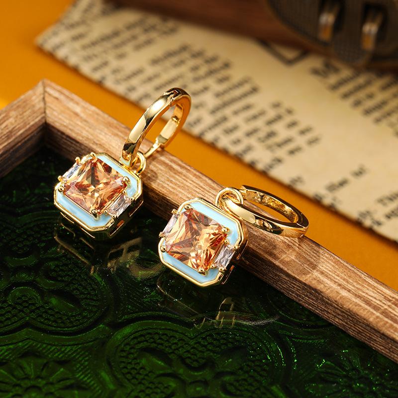 SUYU Zircon Fashion Drop Glaze Retro Geometric Square Earrings Classic Women's Light Luxury Personalized Women's Earrings