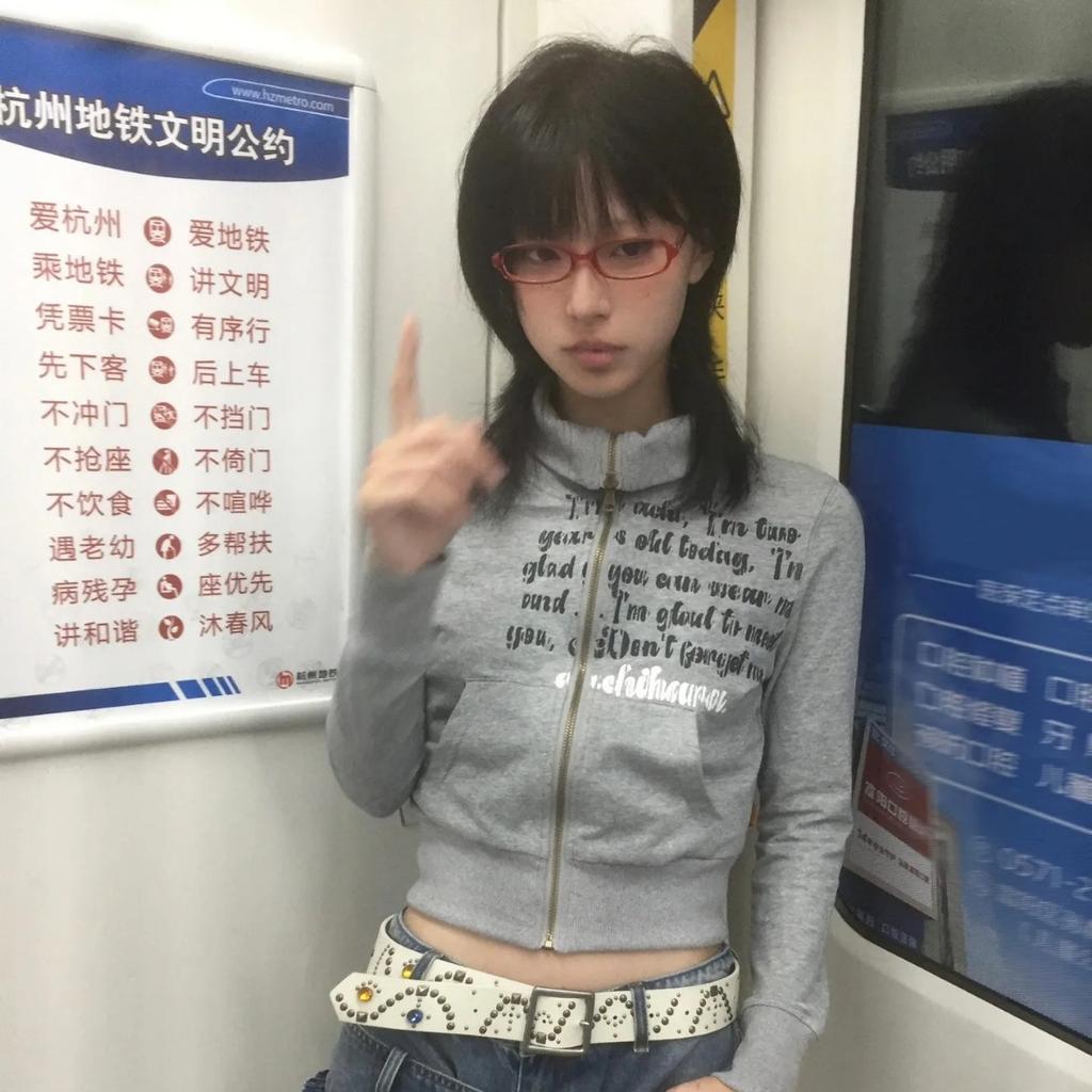 2KWEIRD Japanese Y2k Cropped Jacket Vintage Harajuku Short Coat American Retro Letter Print Zipper Sweatshirt Grunge Outerwear