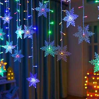 Vorhanglampe Attraktive superhelle romantische Beleuchtung Weiche energiesparende dekorative wasserdichte Weihnachtsschneeflocken-Eiszapfenlichter