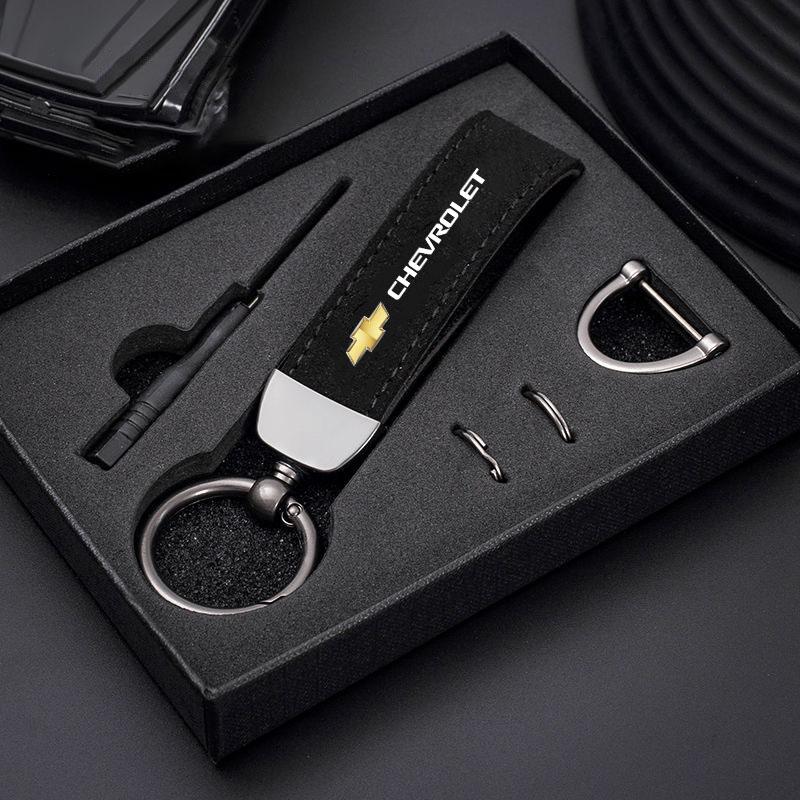 Anti-lost Metal Keychain Buckle Suede Leather Car Styling Keychain For Chevrolet Colorado Cruze Spark Captiva Malibu Trax