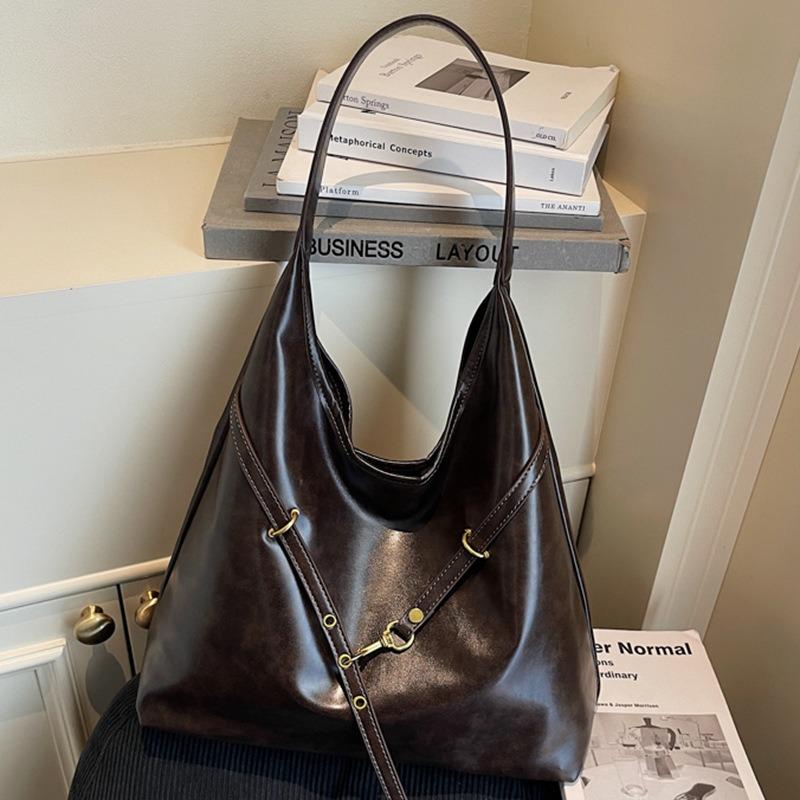 High-value large-capacity bag women's bag autumn new casual backpack women's commuter tote bag