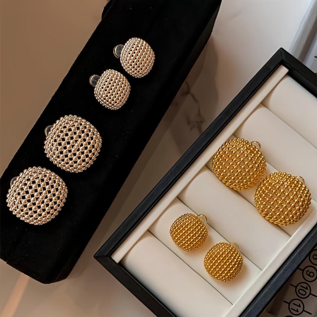 Exaggerated Big Gold Silver Stud Earrings Women'S Light Luxury High-End Temperament Atmospheric Earrings Ear Jewelry