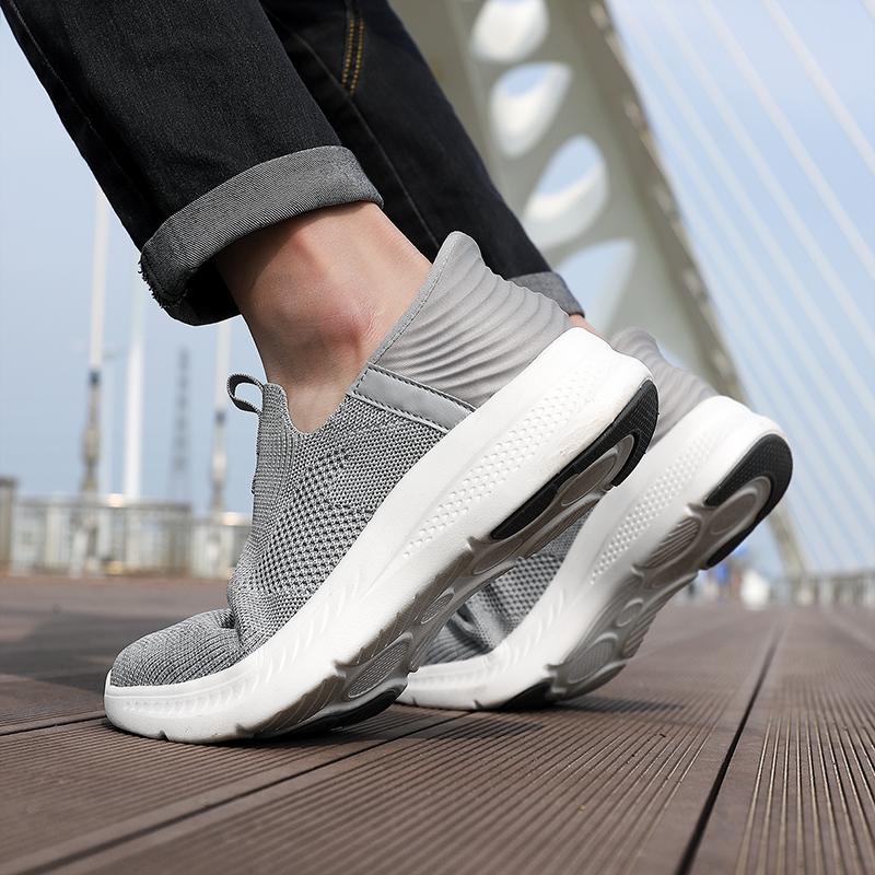 Herrenschuhe ein neuer Slipper Netzschuhe Fliegenstrick Sportschuhe Laufschuhe lässige weiche Sohlen mit allen Modeschuhen