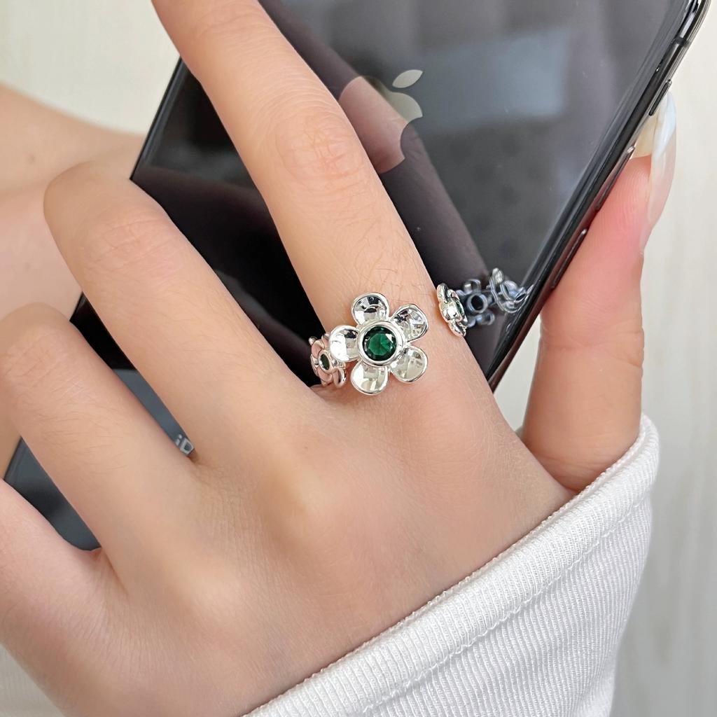 Sweet Metal Little Flower Opening Rings for Women Men Fashion Exquisit Green Crystal Lovers Rings Jewelry Valentine's Day Gifts