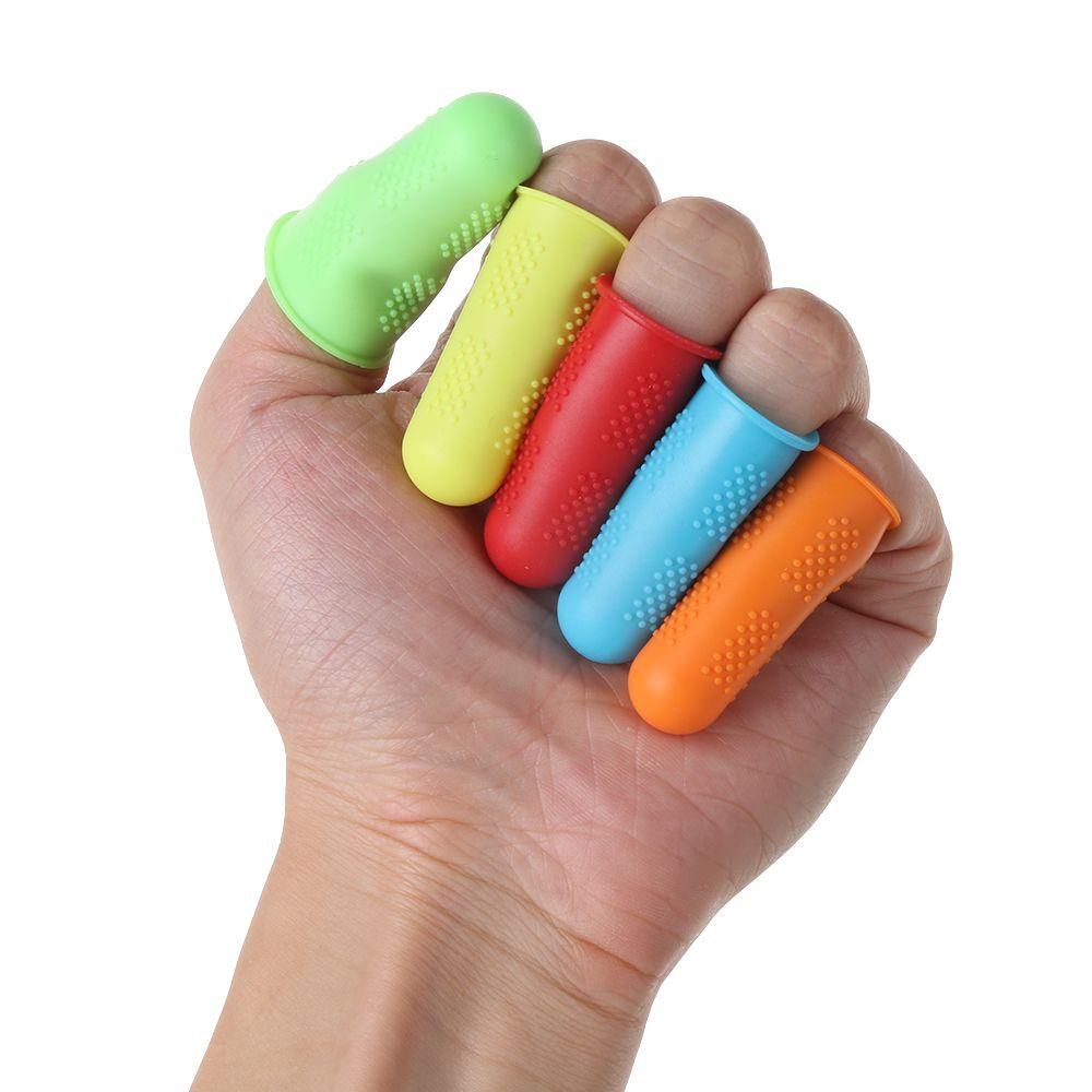 5pcs Rubber Sewing Thimble Breathable Protective Silicone Finger Thimble Finger Cover Caps Quilting Sewing Needlework Craft