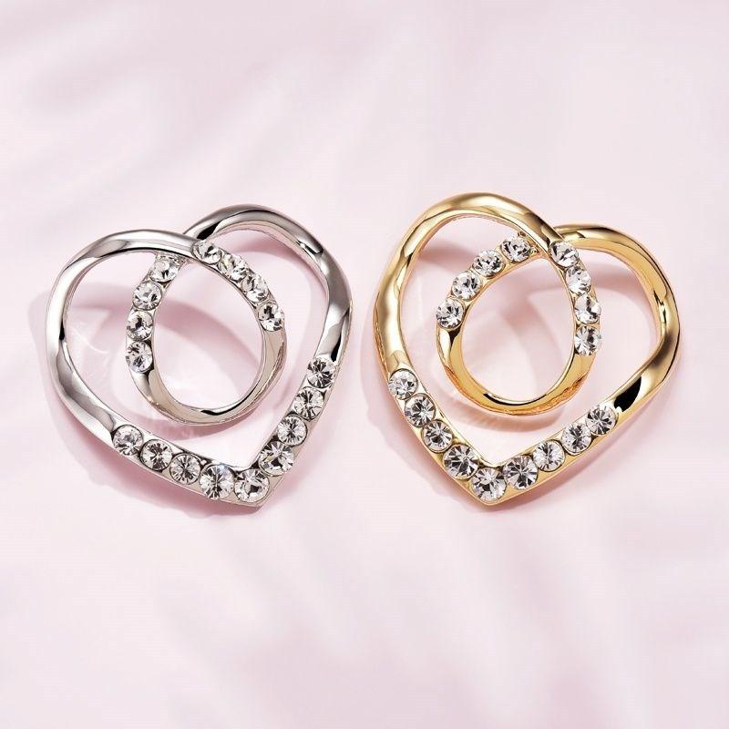 Korean version dual-purpose glossy love silk scarf buckle corner versatile knotted buckle long white shirt T-shirt buckle waist artifact