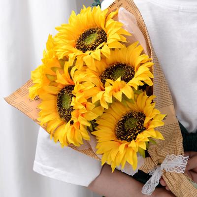 Künstlicher Sonnenblumenzweig mit Stiel, wiederverwendbar, für Zuhause, Hochzeit, Party, Kunstblumen, Blumenarrangement, für drinnen und draußen, Gartendekoration, Foto-Requisiten