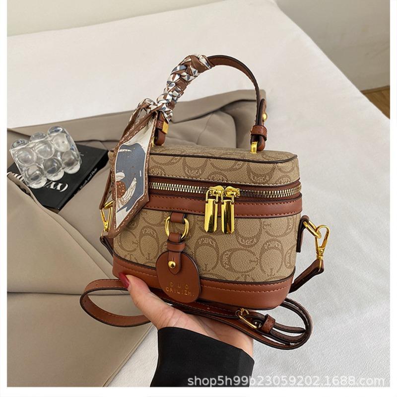 Premium Texture Box Bag Women's Spring and Summer New Women's Fashion Printed Versatile Shoulder Messenger Bag
