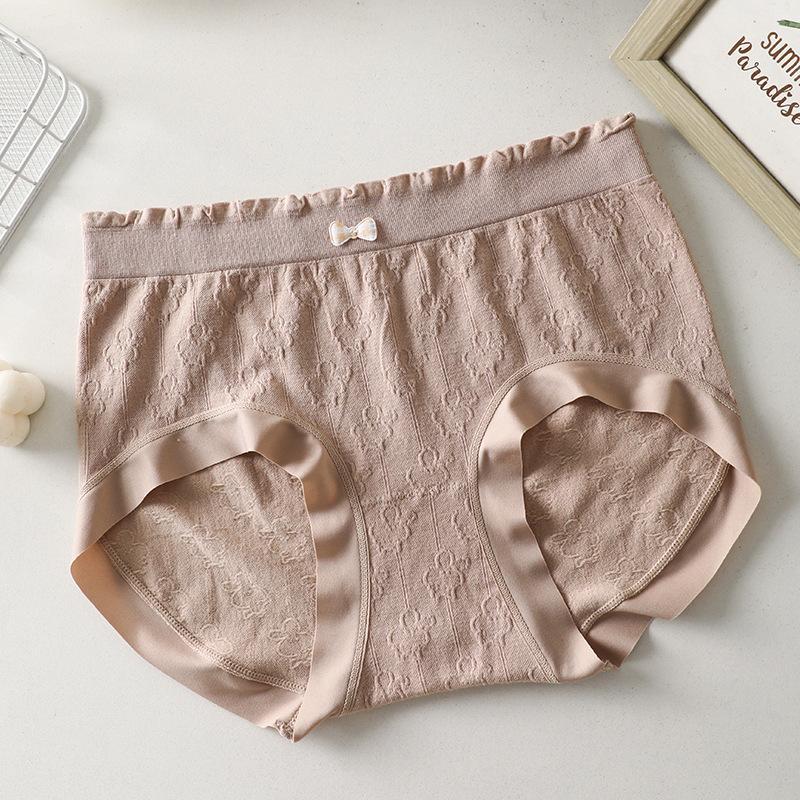 Large Seamless Breathable Triangle Panties with High Waist and Elastic Legs Women’s Panties