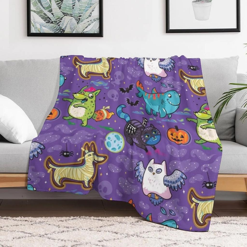 Crazy Halloween Night Throw Blanket Cozy Light Blanket for Travel Camping Picnic