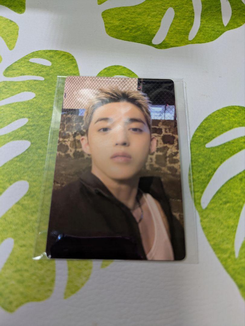 

[USED] SEVENTEEN HYPE VIBES Weverse Bonus S.Coups