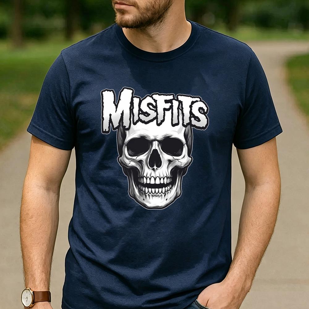 Vintage Misfits Skull T Shirt Rock Band Horror Punk Music Fan Gift Unisex Graphic Crewneck Retro Streetwear Pullover Top