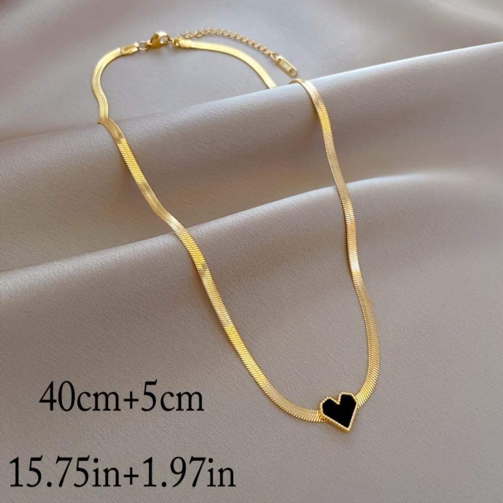1 gold heart-shaped pendant snake chain necklace - Fashion party jewelry
