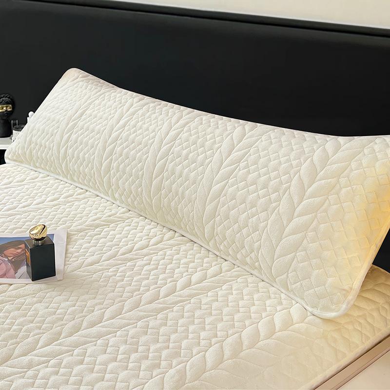 Milk Fleece Quilted Pillowcase Edge Binding Thickened Autumn and Winter Solid Color Light Luxury Pillowcase Warmful Comfortable 48x120cm 1pcs белый