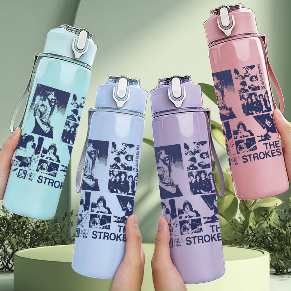 1PC Retro Band Black White Grid Collage Print 750ml Portable Sports Water Bottle Leakproof Gym Outdoor Travel Drink Cup