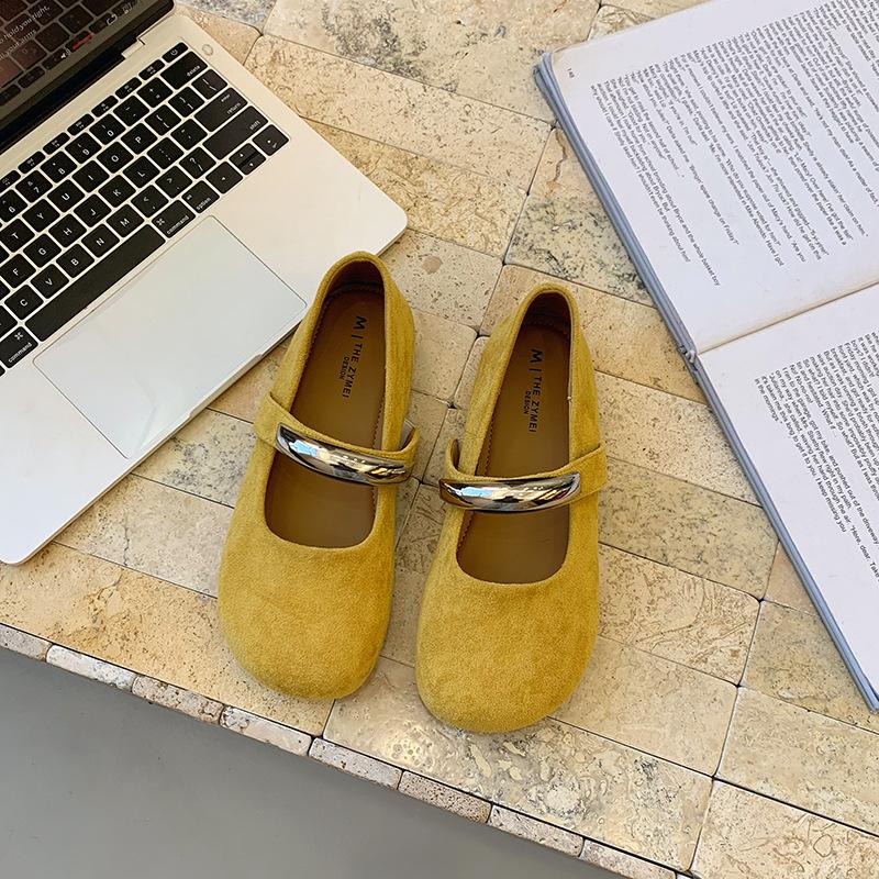 

2025 new metal round head flat bottom not tired feet Mary Jane single shoes Doudou shoes women s spring and autumn Hepburn style shoes 40 жёлтый