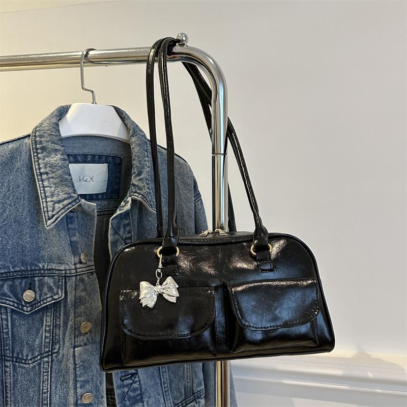 

Trendy women s spring niche hand-held underarm bag popular bag new shoulder bag чёрный