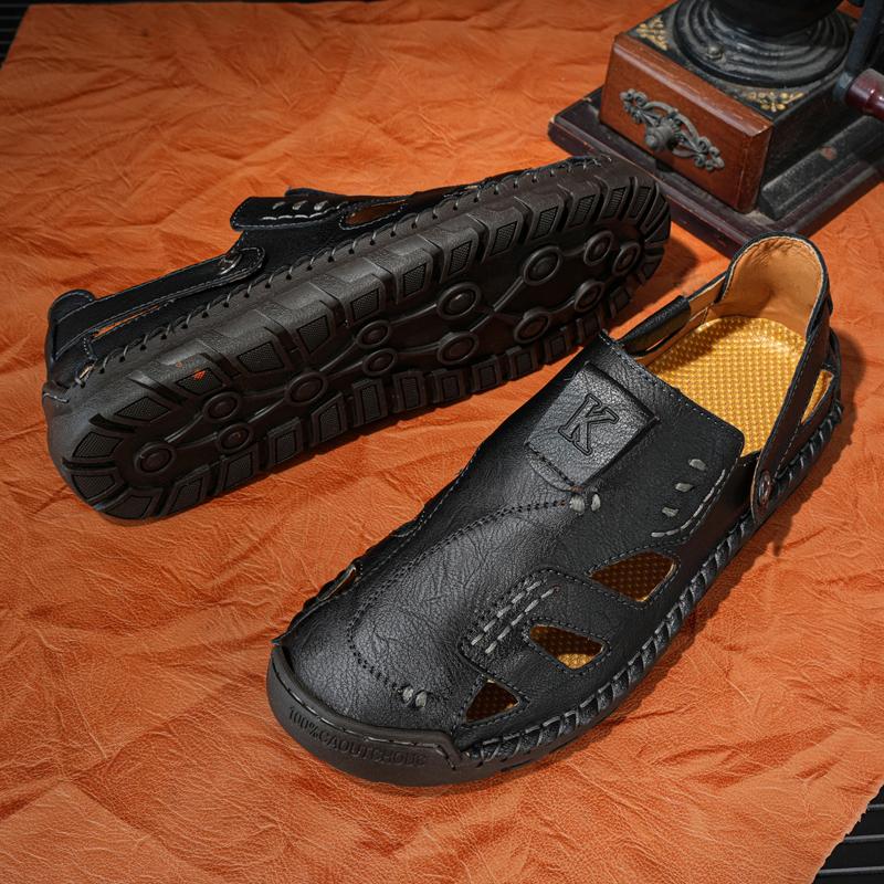 Fashion New Outdoor Sandals Anti-collision Toe Man Summer Shoes New Arrival Mens Hollow Out Flats Leisure Walk Sandals Wading Aqua Shoes