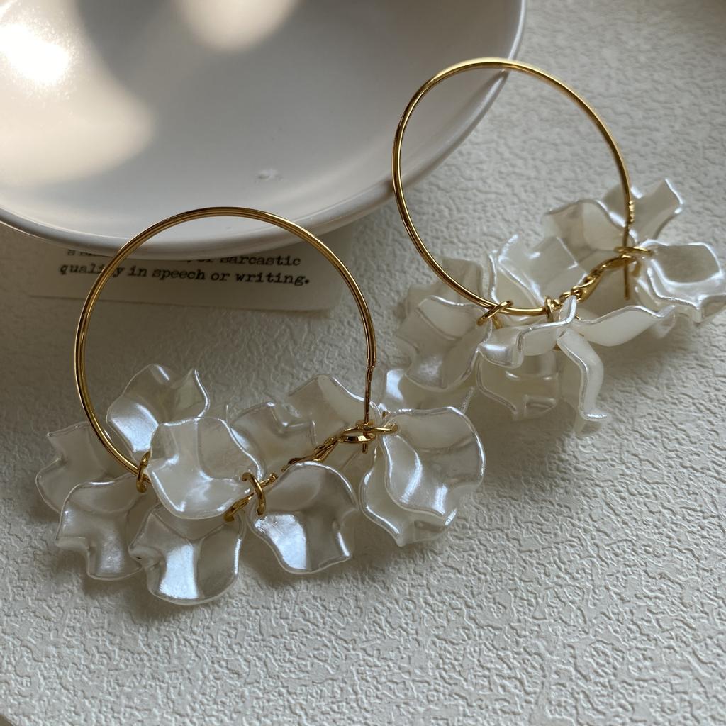 Flower Big Ring Style, The Same Style With Earrings, Tide Earrings, Exaggerated Earrings, Personalized Fashion Women