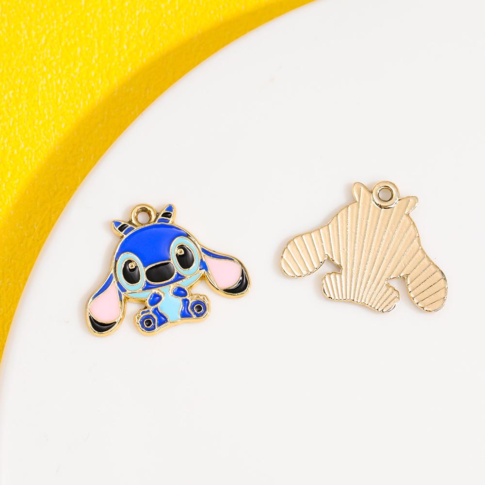 Přívěsek Stitch Kreslený Kapkový Olej Slitinové Šperky Doplňky pro DIY Náramky, Oblečení a Klíčenky