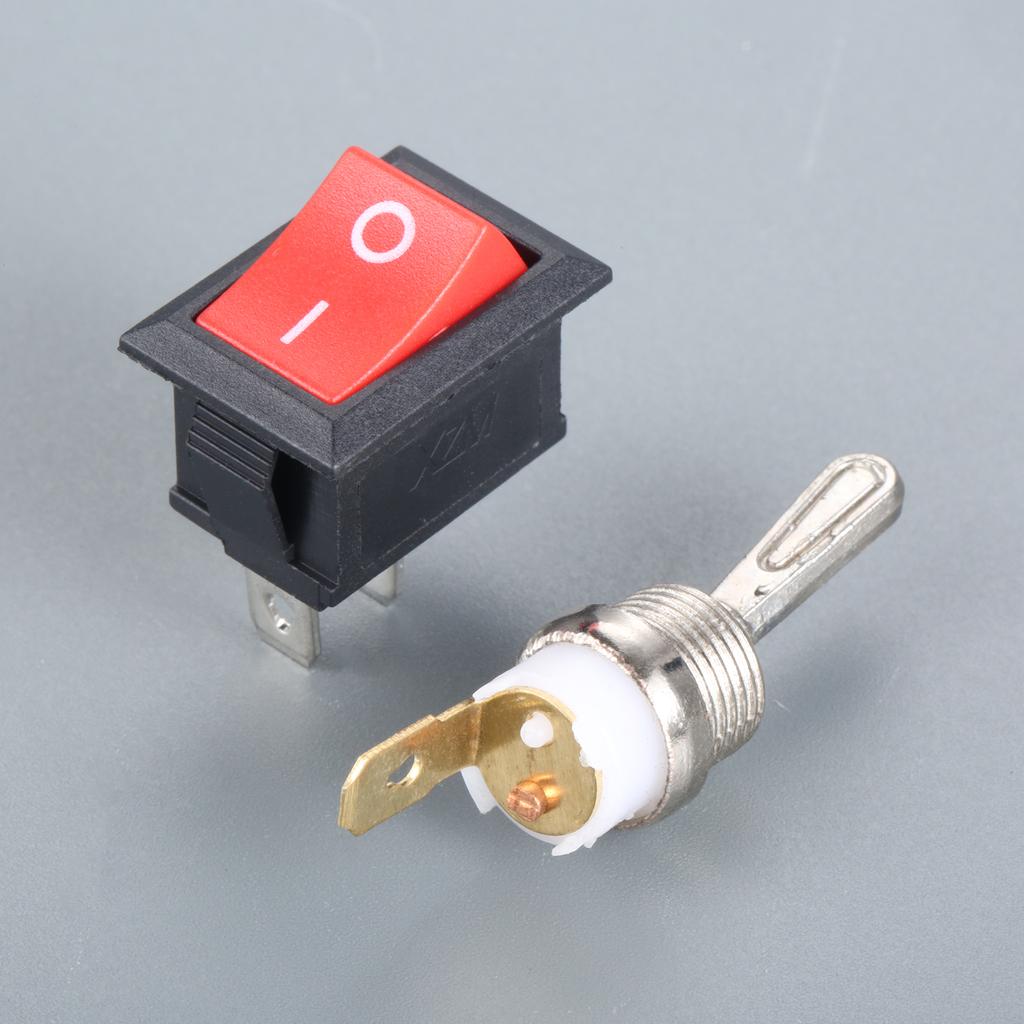 2Pcs Saw Chain Flameout Turn off Toggle Switch for 4500  5200 5800 or 2500  3800 6200 Chainsaw Parts Garden Power Tools