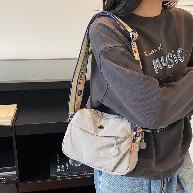 High Quality Nylon Shoulder Phone Bag for Women Fashion Messenger Crossbody Bags Luxury Designer Small Handbag and Purses