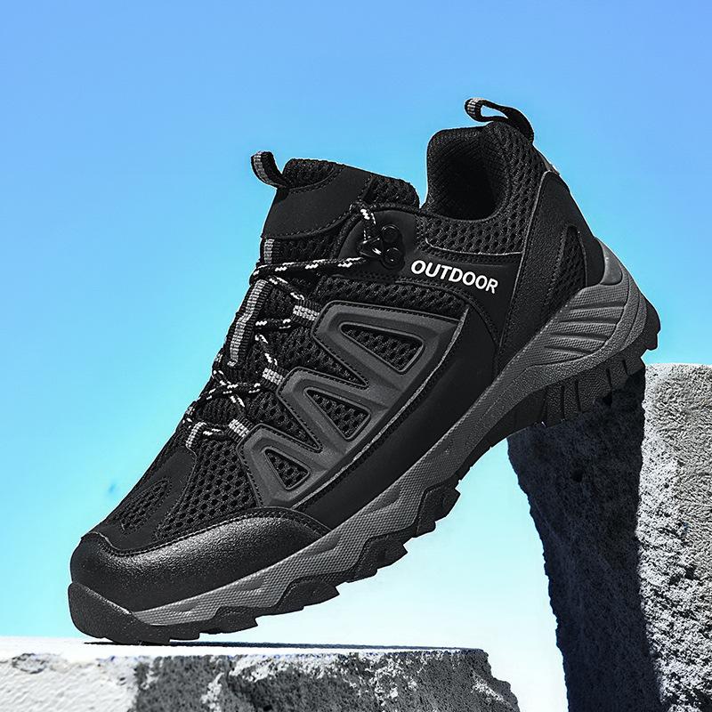 2025 hot-selling large-size travel hiking shoes breathable mesh shoes non-slip and wear-resistant labor hiking shoes