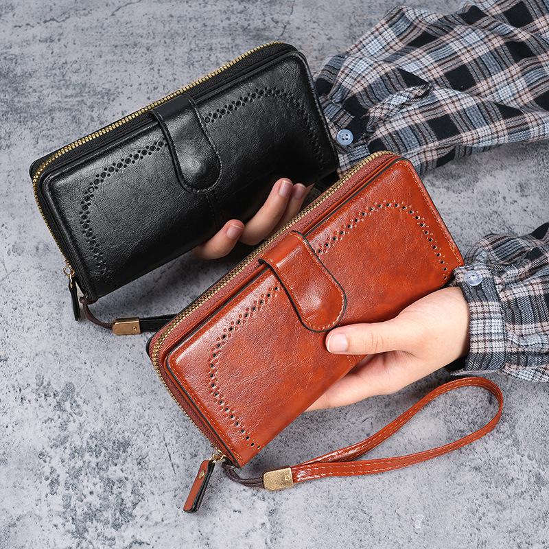 Women's Retro Oil Wax PU Leather Long Wallet With Large Capacity