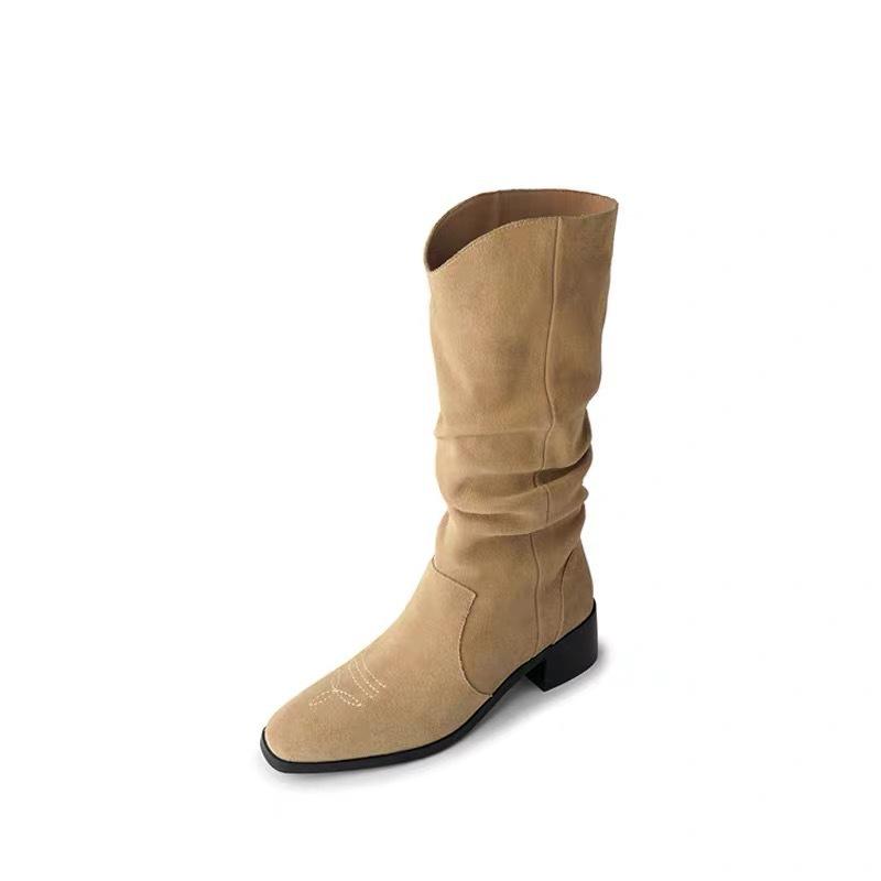 French embroidered western cowboy boots Xinjiang northwest Sichuan west grassland travel wear foreign style fried street pile small short boots