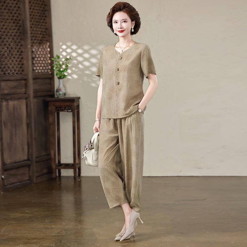 

2026 Stylish Cotton Linen Summer T-Shirt Set for Middle-Aged Women XL (80-95 lbs)