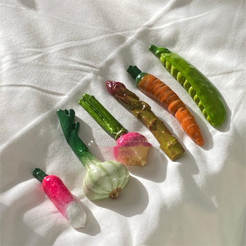 

6pcs French Mushroom Chopstick Cutlery Holder Colorful Resin Knife Fork Spoon Coaster Holder Mushroom Umbrella Vintage Ornament