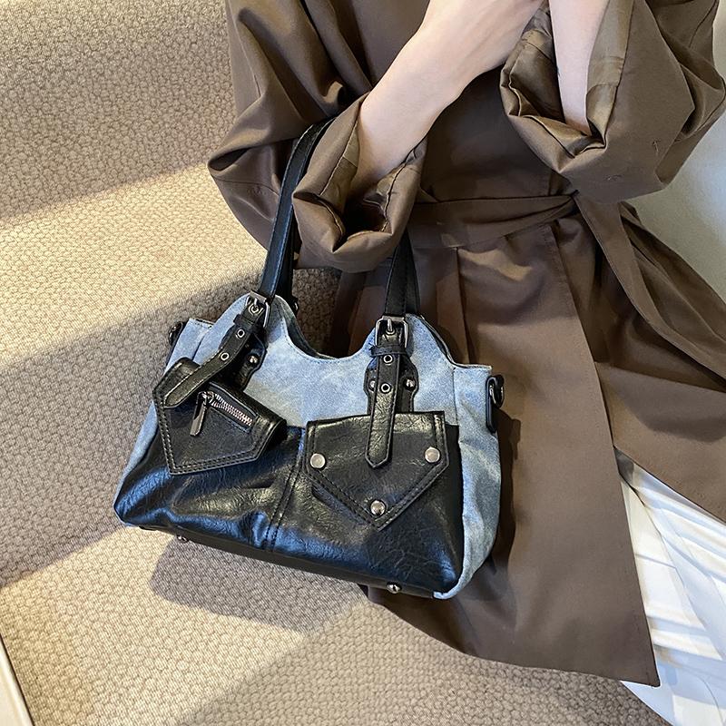 Small Pockets Design PU Leather Underarm Bags for Women 2024 Winter Y2K New Trend Fashion Shoulder Tote Bag Handbags