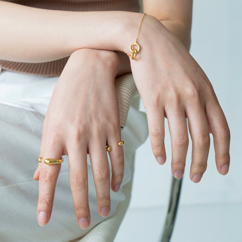 

finger finger brimming bracelet All White Gold