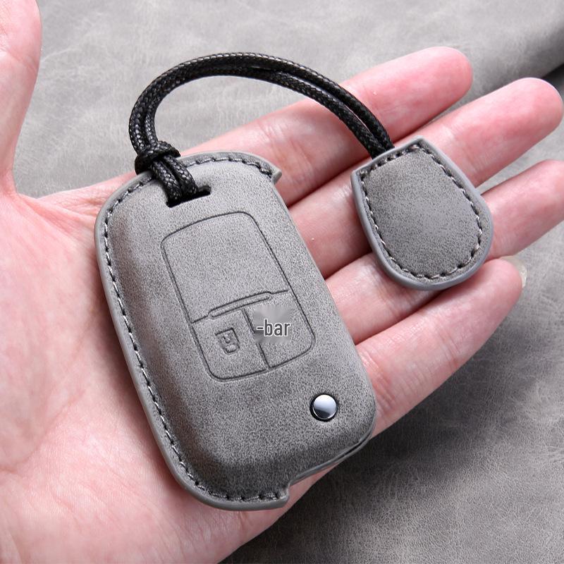 Chevrolet Key Cover: Compatible with Cruze, Malibu, Trax, Sail 3, Cavalier, Camaro, and RV Folding Keys.