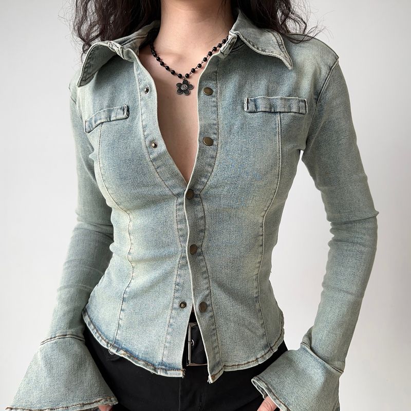 

Иди, девочка, иди Брошь с лацкана, Рубашка из денима с длинными рукавами Blue(In stock) S