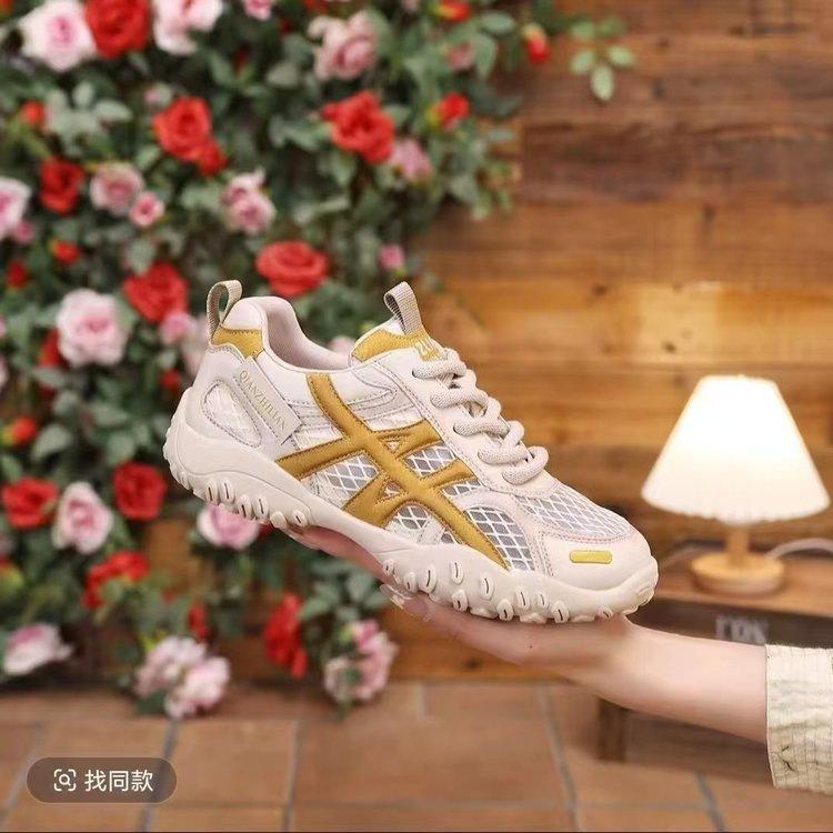 2025 fashion women's shoes high value mesh breathable sports casual women's shoes summer new versatile lightweight white shoes