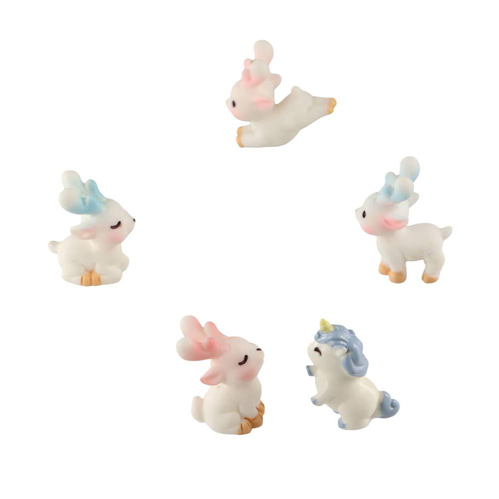 

Resin Crafts Elk Miniature Figurines Cartoon Deer Statue Micro Landscape Ornaments Home Car Decor Style 2