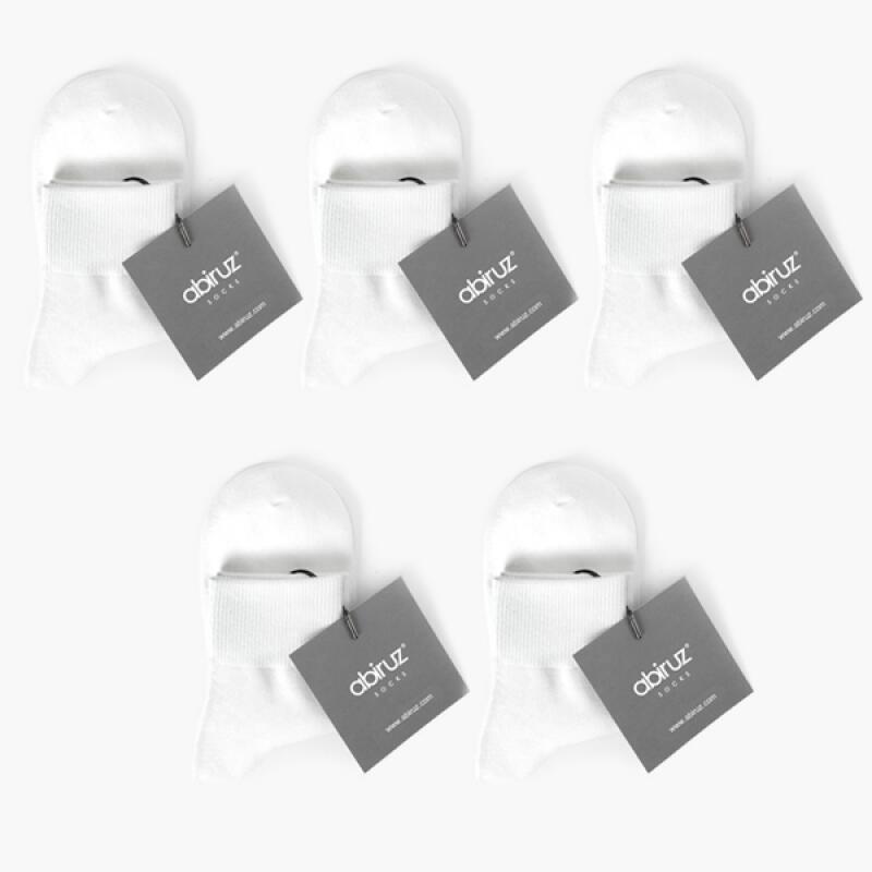 White Women s Basic Socks 5-Piece Set
