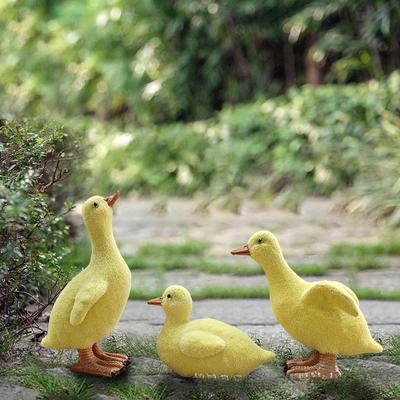 3 Pieces Garden Duck Statues Animal Figurines Crafts Modern Simulation Resin Ornaments Outdoor