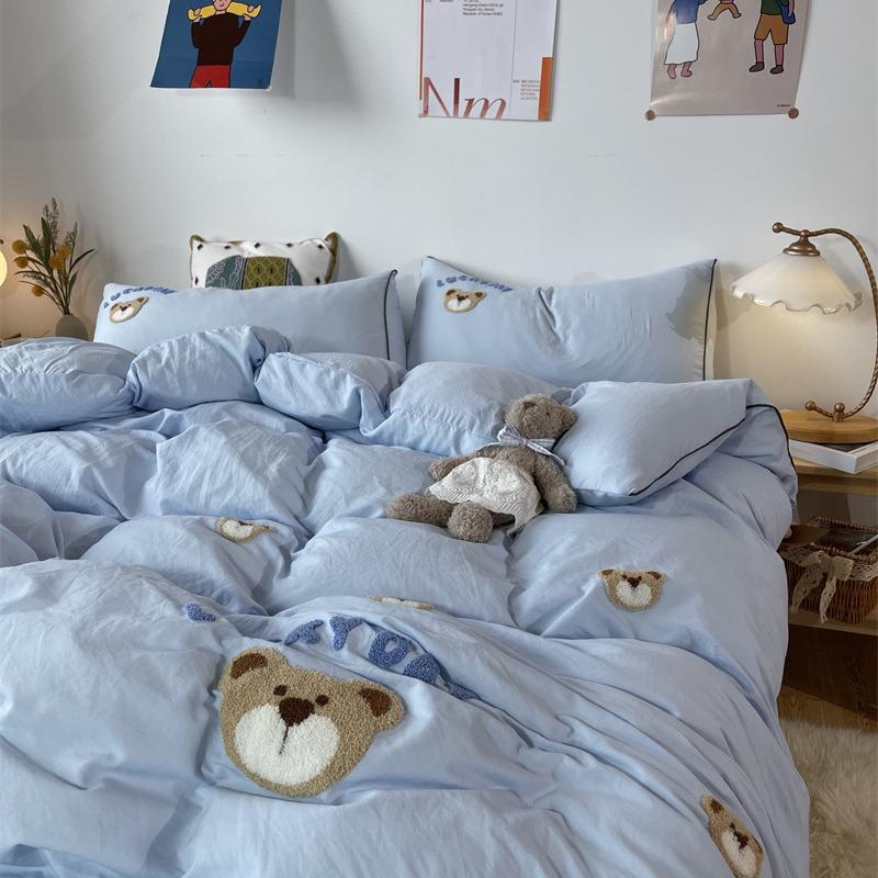 Cute Bear Washed Cotton Bed Four-piece Set Soft Skin-friendly Yellow Quilt Cover Bed Sheet Three-piece Set