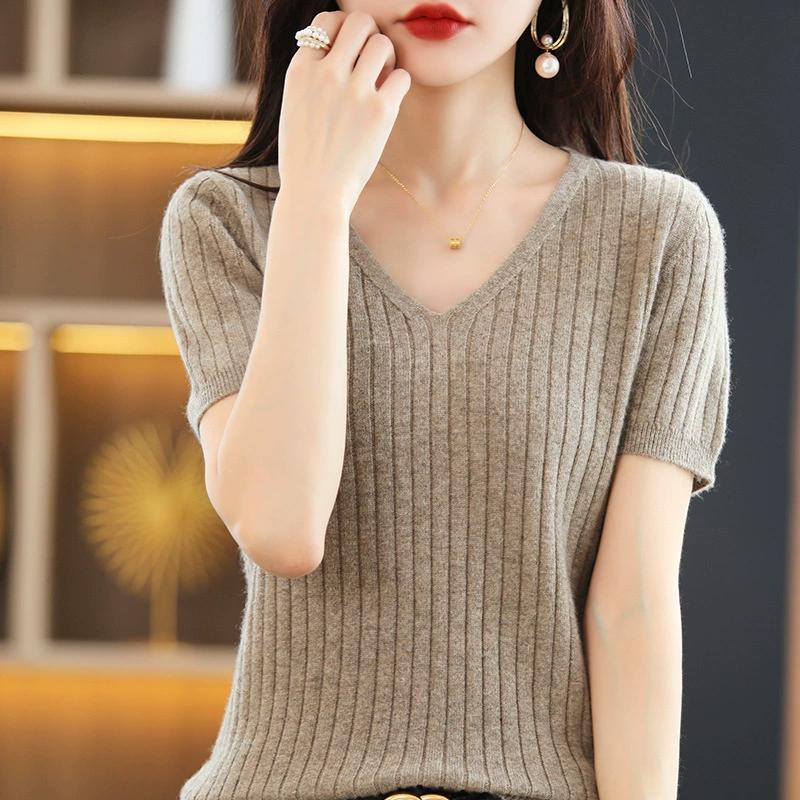 Spring and Summer V-neck Drawstring Short Sleeved Knitted Sweater for Women, Slim Fit and Slimming, Half Sleeved Top with A Base Layer